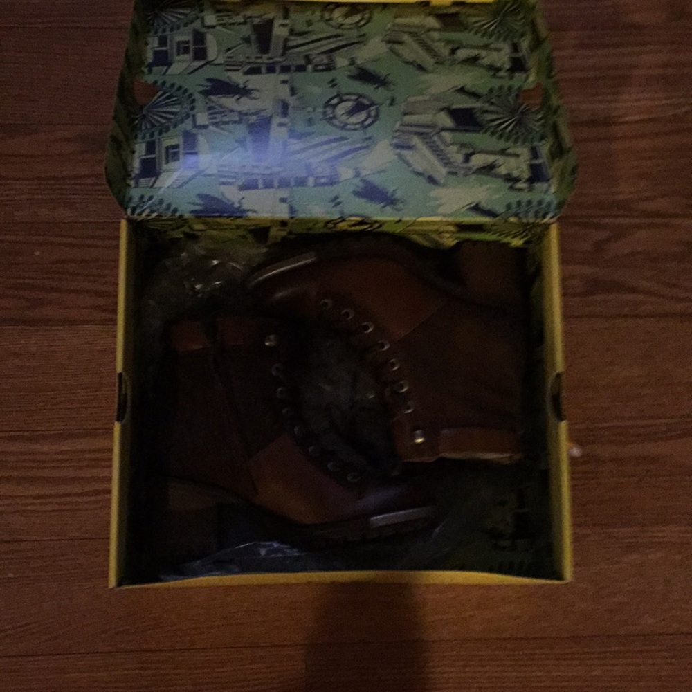Brown boots